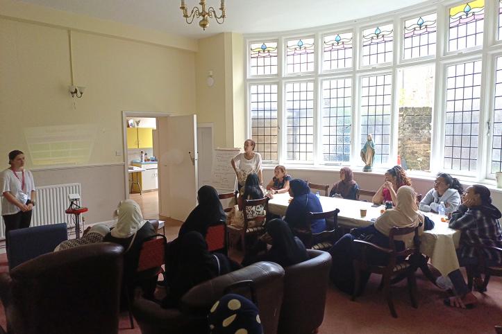 A childhood immunisations information session in a community setting in Islington