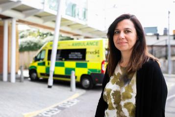 Long Covid patient outside a hospital